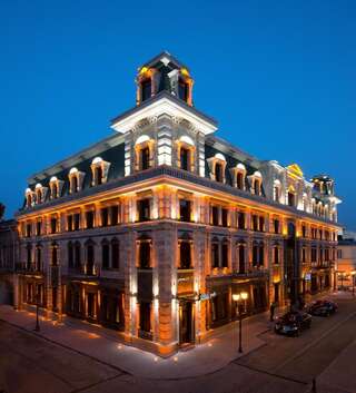 Отель Divan Suites Batumi Батуми-0